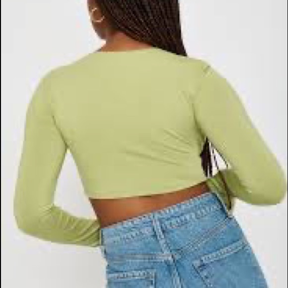Garage Green twisted keyhole cropped long sleeve - Picture 4 of 7